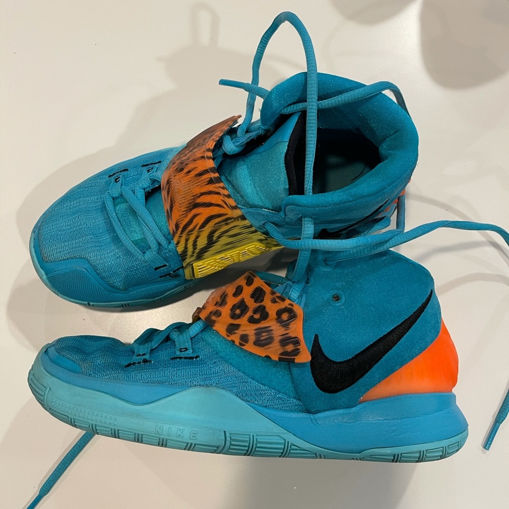Kyrie Leopard